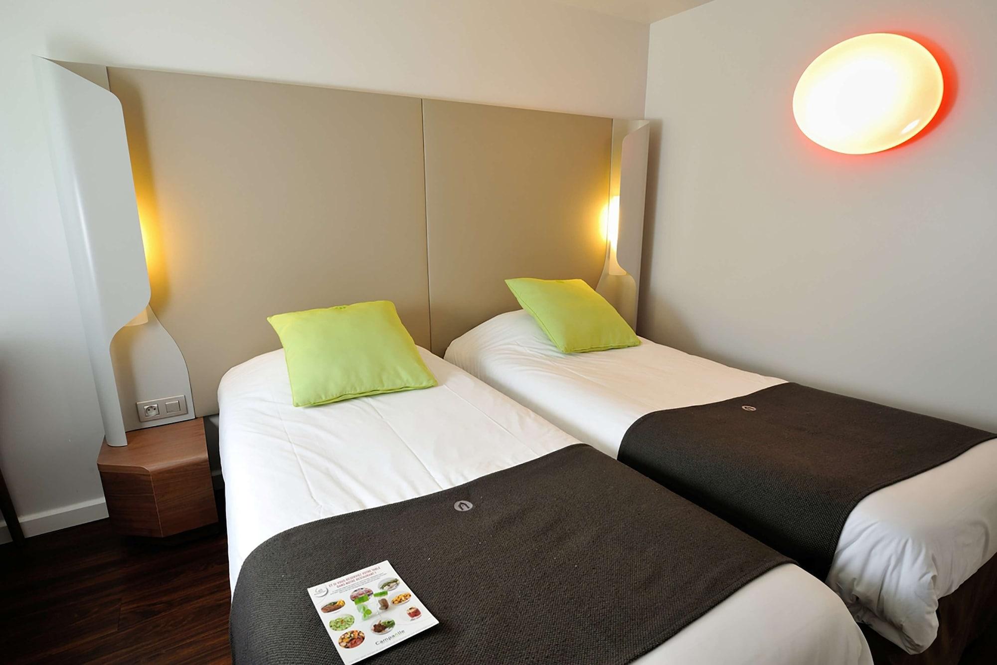 Campanile Tours Sud - Chambray-Les-Tours Hotel Exterior photo