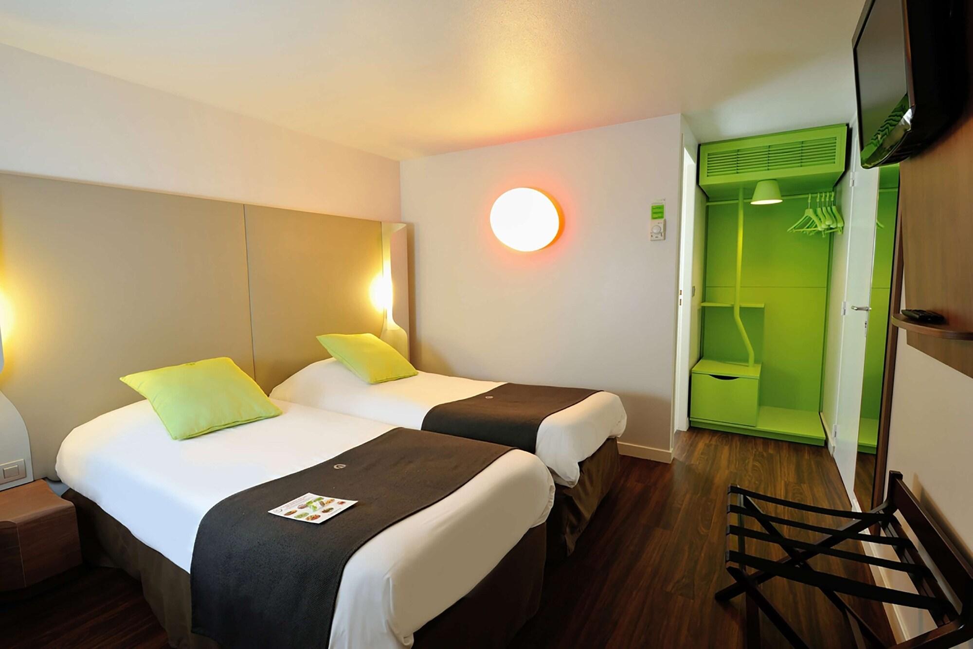 Campanile Tours Sud - Chambray-Les-Tours Hotel Exterior photo